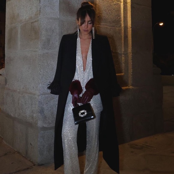 NWT Mango Crystal Cascade Earrings - Picture 10 of 16